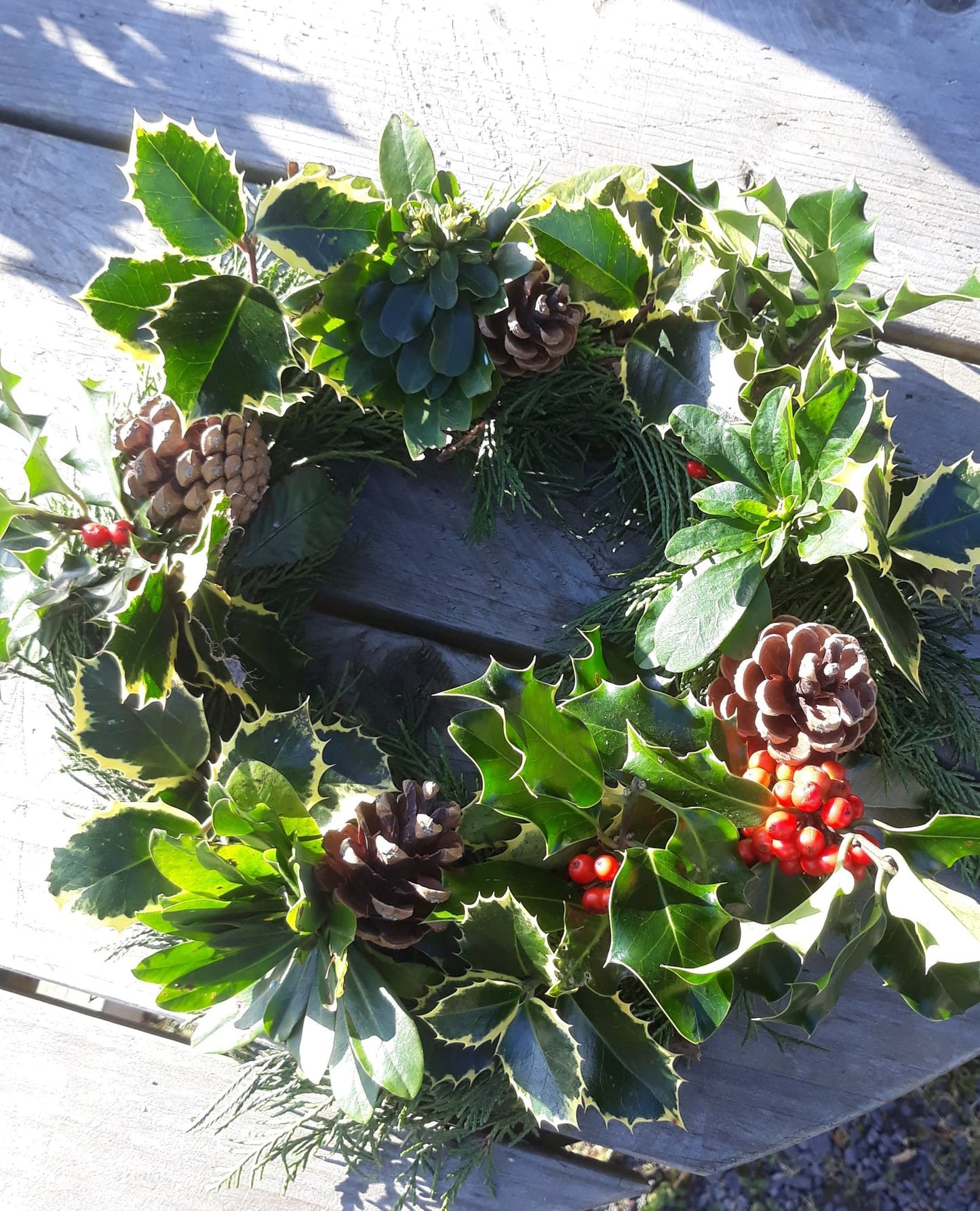 Torch Nadolig | Christmas Wreath